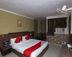 Hotelli OYO 13672 Hotel Dhruv (Pataudi, Intia)