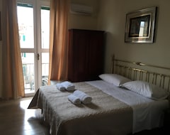 Hotel Etrusca (Florence, Italy)