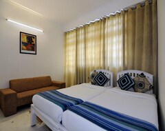 Hotel Oyo 385  Mehra Residency (Bengaluru, India)