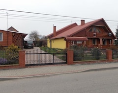 Casa rural Noclegi U Heleny (Suraż, Polonya)