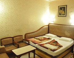Căn hộ có phục vụ Hotel Harsh Regency (Bahraich, Ấn Độ)