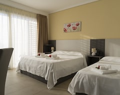 Otel La Conchiglia Suites & Spa (Capo Vaticano, İtalya)