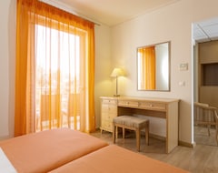 Hotelli Civitel Attik Rooms & Suites (Kifissia, Kreikka)