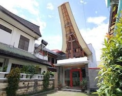 Toraja Banua Hotel (Tana Toraja, Indonesia)