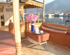 Hotel Aristotle Houseboat (Srinagar, Indien)