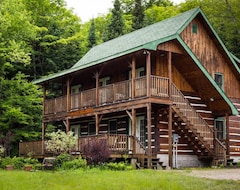 Hele huset/lejligheden Camp Bongopix Chalet (Madawaska, Canada)
