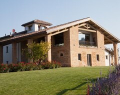 Otel Alba del Borgo (Fidenza, İtalya)