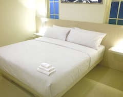 Hotel Victoria Bed & Breakfast (Malang, Indonesia)