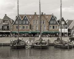 Hotelli Old Dutch (Volendam, Hollanti)