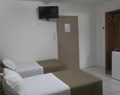 Hotelli Hotel Sol (Balneário Camboriú, Brasilia)