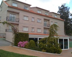 Hotel San Carlo (Meaño, Spain)