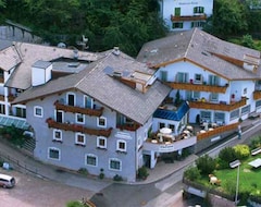 Khách sạn Oberwirt Weisses Kreuz (Steinegg, Ý)
