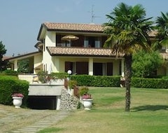 Khách sạn Appartements Barbara (Moniga del Garda, Ý)