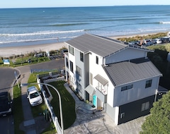 Tüm Ev/Apart Daire Stunning, Stylish, Beachfront, 3 Level Home, With Gorgeous Views (Tauranga, Yeni Zelanda)