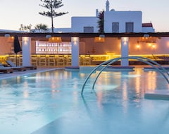 Khách sạn Hotel Three Shades (Mykonos-Town, Hy Lạp)