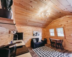 Kamp Alanı Brand New One Bedroom Cabin With Kitchen; Minutes From Lake Hartwell Cabin #3 (Hartwell, ABD)