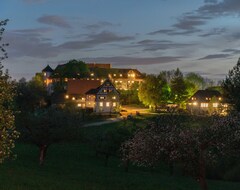 Khách sạn Hotel & Tagungszentrum Schloss Hohenfels (Hohenfels, Đức)