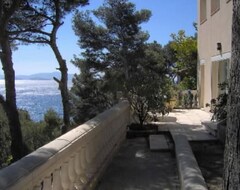 Cijela kuća/apartman House / Villa - 4 Rooms - 4/6 Persons Maison En Provence Dans Calanque Marseille Surplombant La Mer (Ensuès-la-Redonne, Francuska)