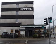 Khách sạn Hotel Dumptener Hof (Mülheim an der Ruhr, Đức)