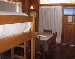 Hotel Caleufú Travel Lodge (Junín de los Andes, Argentina)