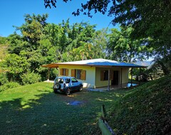 Koko talo/asunto Blue Bungalow (Nandayure, Costa Rica)