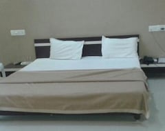 Khách sạn Hotel Rudra Plaza (Dwarka, Ấn Độ)