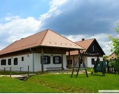 Toàn bộ căn nhà/căn hộ Szekeres Lovasporta (Őriszentpéter, Hungary)
