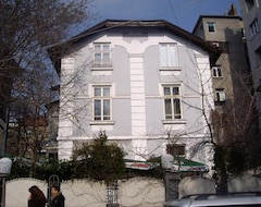 Otel The House (Sofya, Bulgaristan)