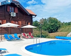 Koko talo/asunto Kings Lodge (Hrašćina, Kroatia)