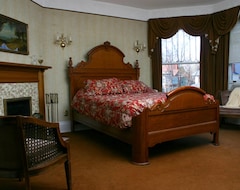 The Lamplighter Bed & Breakfast (Ludington, EE. UU.)