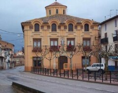 Hotel Casa Grande (Villarroya de la Sierra, Spain)