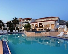 Khách sạn Venus Hotel & Suites (Kalamaki, Hy Lạp)