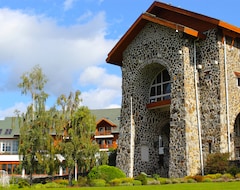 Hotel Termas Puyehue Wellness & Spa Resort (Puyehue, Şili)