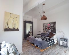 Bed & Breakfast Apartamento para 4 personas zona luminosa y acogedora S. Juan (Roma, Italia)
