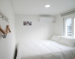 Aparthotel K-Guesthouse Dongdaemun Premium 2 (Seúl, Corea del Sur)