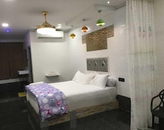 Khách sạn Susheels Nest (Bhimavaram, Ấn Độ)