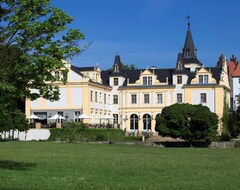 Hotel Schloss & Gut Liebenberg (Löwenberger Land, Germany)
