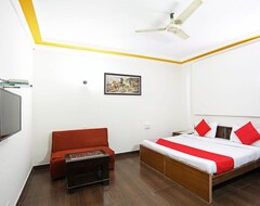 OYO 7990 Hotel Duke Palace (Mathura, India)