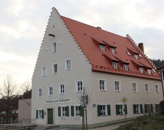 Hotelli Gasthaus Zum Schlosswirt (Dietfurt, Saksa)
