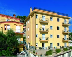 Hotel Tritone (Laigueglia, Italia)