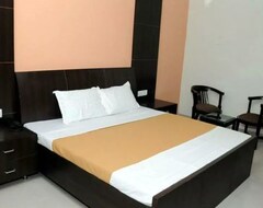 OYO 576 Hotel Silverline (Ghaziabad, Indija)