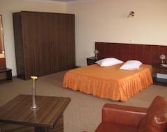 Khách sạn Hotel Tudor (Drobeta-Turnu Severin, Romania)