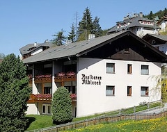 Otel Residence Albierch (St. Ulrich, İtalya)