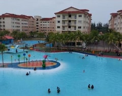 Khách sạn Oyo Home 90453 Narasindo Pd Tiara Bay (Port Dickson, Malaysia)