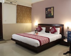 Khách sạn OYO 3600 Hotel Royal Windsor (Haldwani, Ấn Độ)