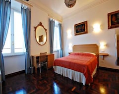 Otel Sonnino Suite (Roma, İtalya)