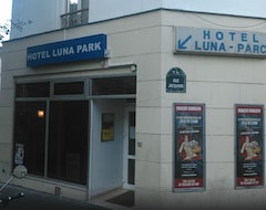 Hotelli Hotel Luna Park (Pariisi, Ranska)