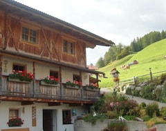 Casa rural Egarterhof (Innichen, Ý)