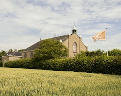 Toàn bộ căn nhà/căn hộ On Holiday In A Stylish Church On The Wadden Sea (Franeker, Hà Lan)