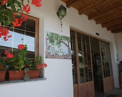 Khách sạn Albergo La Pineta (Andora, Ý)